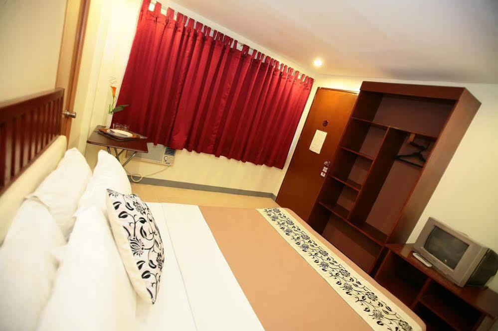 Nagaland Hotel Екстер'єр фото