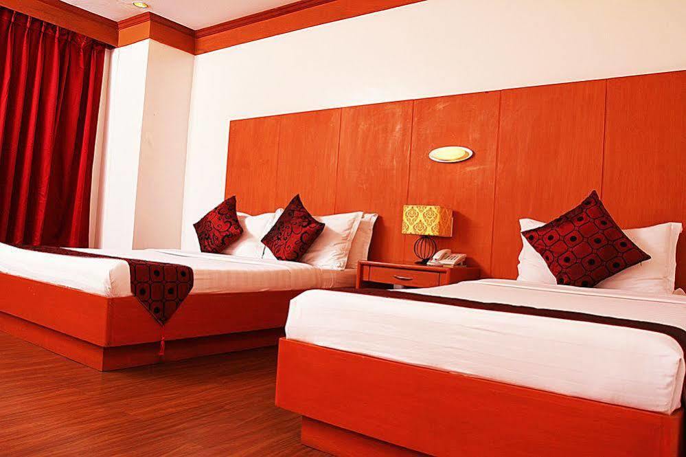 Nagaland Hotel Екстер'єр фото