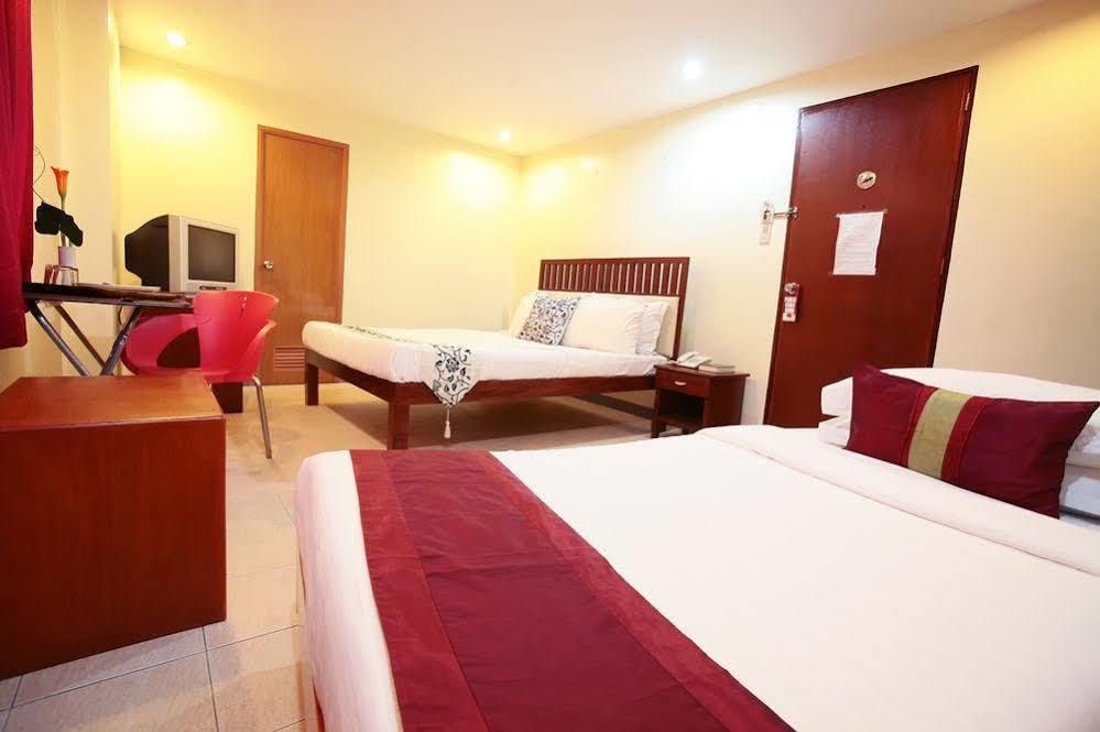 Nagaland Hotel Екстер'єр фото