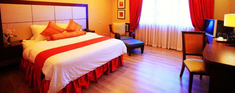 Nagaland Hotel Екстер'єр фото